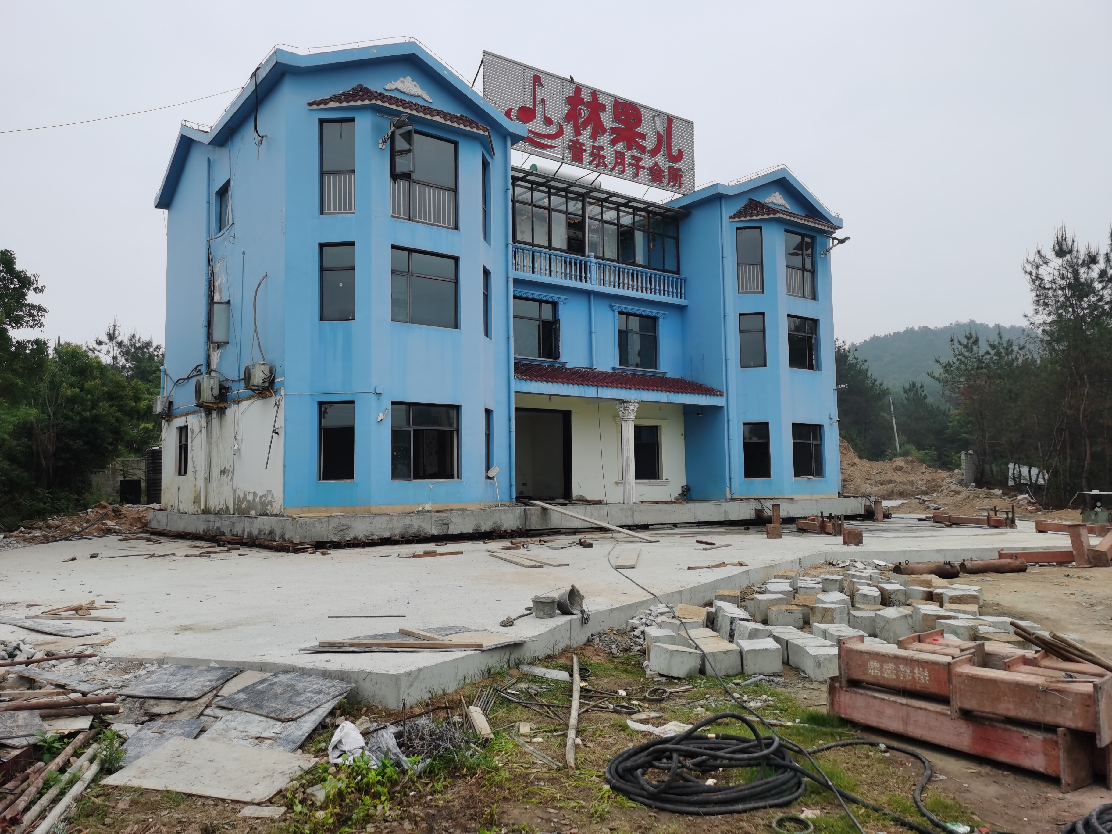 湖北省黄冈市月子中心办公楼整体平移工程